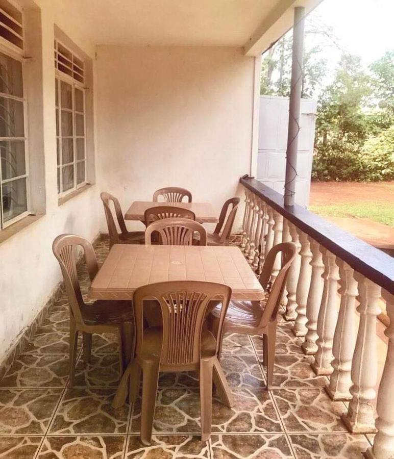 Homestaystudio62 Jinja Exteriör bild